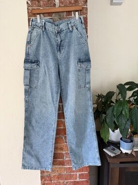 GAP Light Blue Denim Cargo Jeans in Tall size